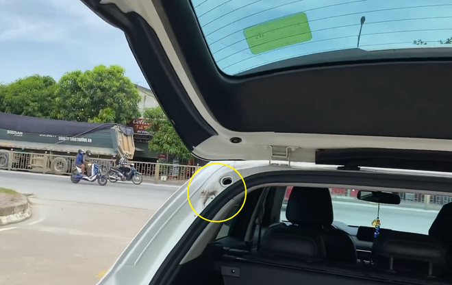 Mazda CX-5 hỏng ti chống cốp sau 4 năm sử dụng: Chủ bức xúc, cộng đồng nói 'chuyện bình thường' - Ảnh 2