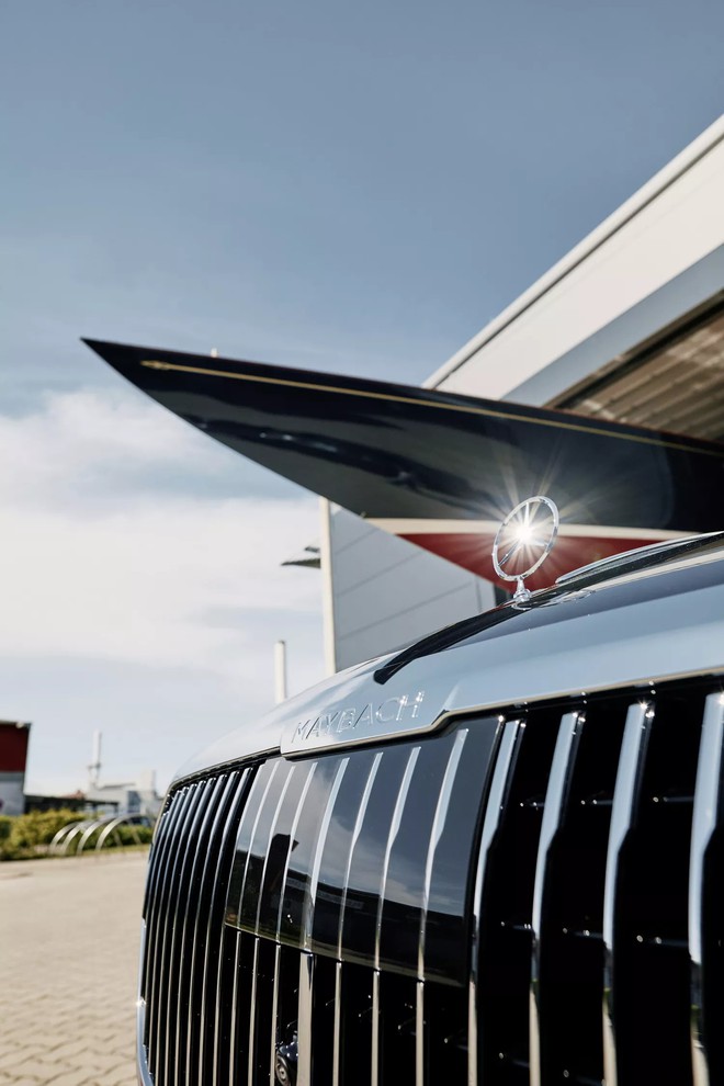 Khám phá sedan siêu sang Mercedes-Maybach S680 độc bản: Lấy cảm hứng từ du thuyền, chỉ 1 xe toàn thế giới, giá bán không được tiết lộ - Ảnh 2