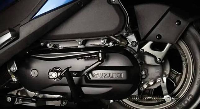 Tham vọng cạnh tranh Vespa, Suzuki trình làng xe ga mới thiết kế cực đẹp, giá tương đương 28 triệu đồng - Ảnh 3