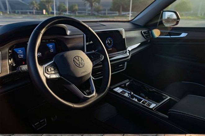 Loạt xe mới đã lộ diện tại Việt Nam, chỉ chờ ra mắt: Đa dạng phân khúc, mẫu mã, Santa Fe, Carnival 2024 dễ thành hàng 'hot' - Ảnh 4