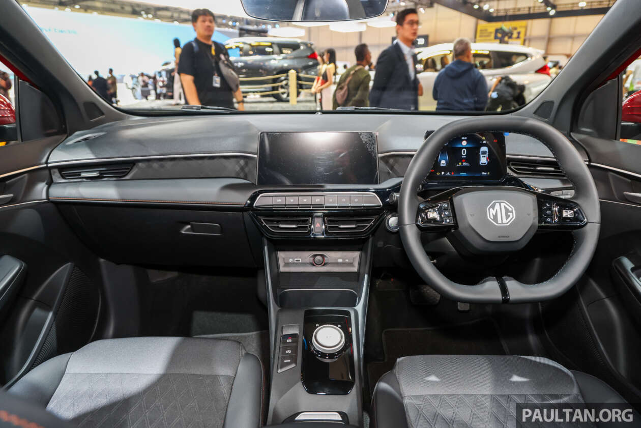 Ô tô giá rẻ 320 triệu đồng khiến Kia Morning, Grand i10 ở Việt Nam "khóc thét", "uống" 4,4lít/100 km - Ảnh 3