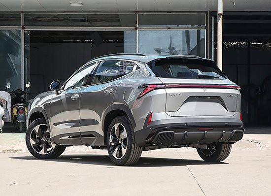 Hãng xe xây nhà máy 800 triệu USD tại Việt Nam trình làng mẫu SUV ngang cỡ Hyundai Tucson, ăn xăng chỉ 1,25 lít/100km - Ảnh 2