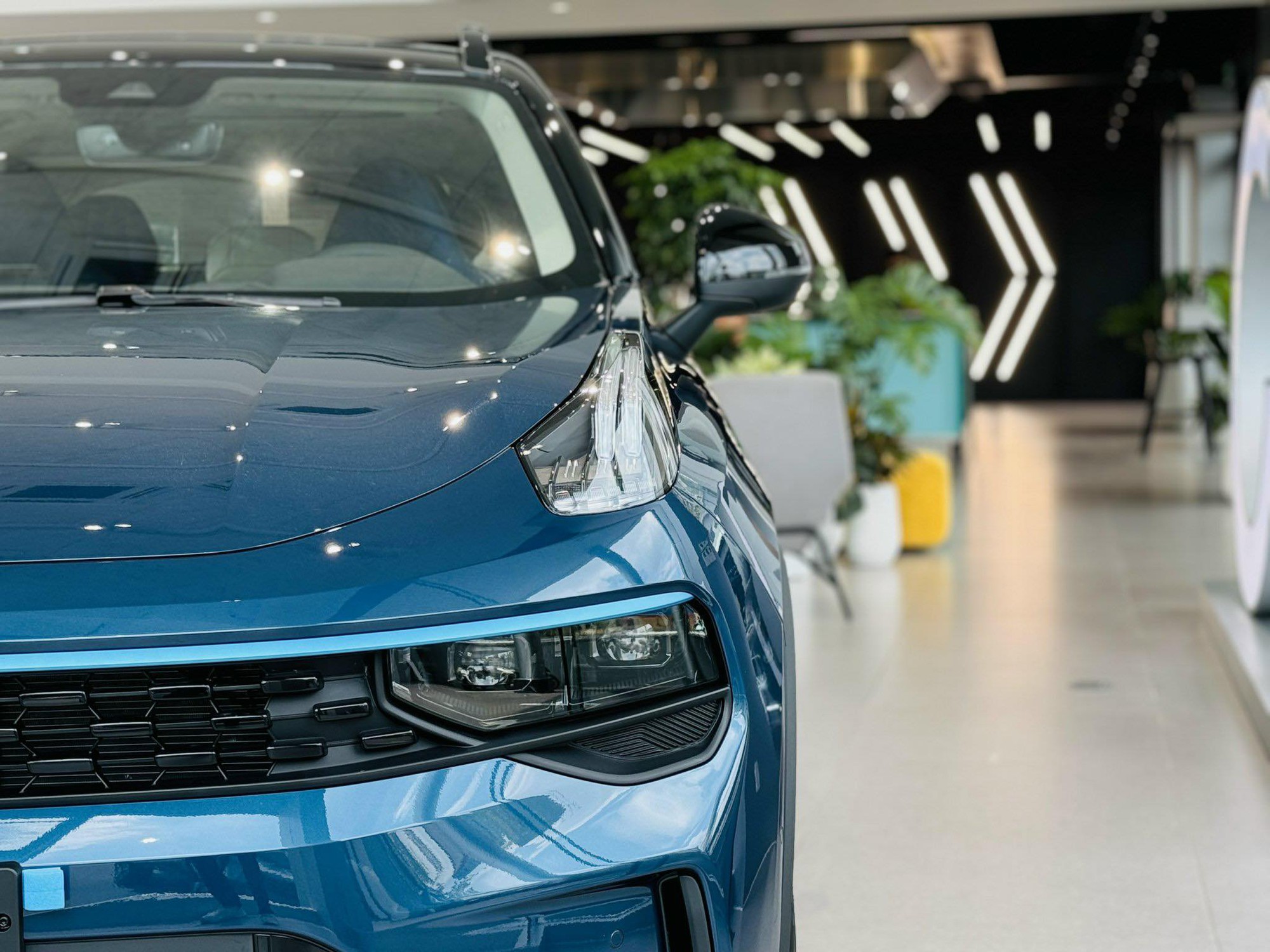 Lynk & Co 01 bản 'full option' giá 1,1 tỷ về đại lý: Thêm nhiều công nghệ an toàn đấu CX-5, CR-V - Ảnh 3