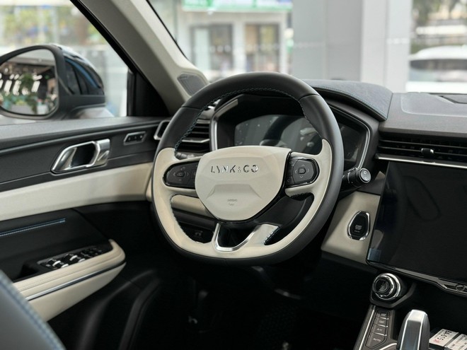 Gần 1 tỷ đồng, chọn Lynk & Co 01 hay CX-5, Sportage, Tucson: Xe nhập đấu xe lắp ráp trên từng option - Ảnh 5