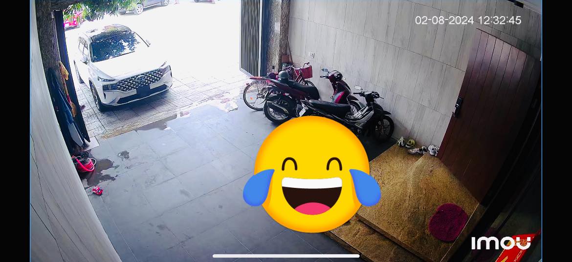 'Dở khóc dở cười' chuyện chờ giảm lệ phí trước bạ: Người mua xe 5 tháng chỉ để trong nhà, người phải thuê xe tự lái, chủ xe Mercedes-Benz lo lắng không đi bảo dưỡng được - Ảnh 3