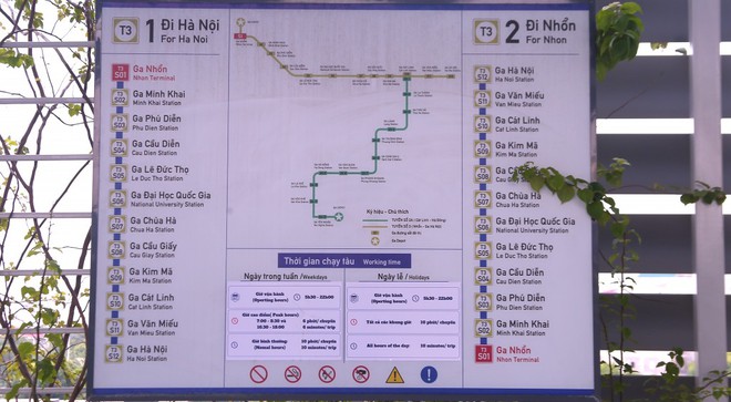 Hình ảnh khó tin ở tuyến metro đắt thứ nhì Việt Nam: Khách chật kín và thích thú vì một điều chưa từng có - Ảnh 1