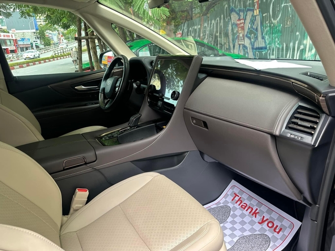 Rao Toyota Alphard chạy 20.000km giá gần 5 tỷ đắt hơn niêm yết mới, người bán cho biết: ‘Đây là chiếc duy nhất thị trường’ - Ảnh 5