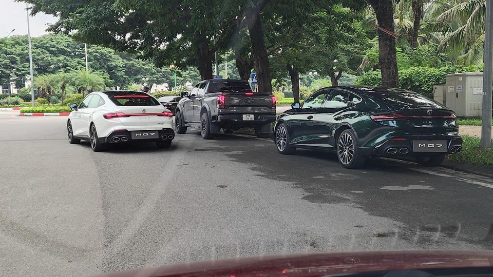 MG7 lộ 2 phiên bản, về đại lý trước ngày ra mắt Việt Nam: Mâm khác biệt, dễ có 2 động cơ cạnh tranh Mazda6 - Ảnh 4