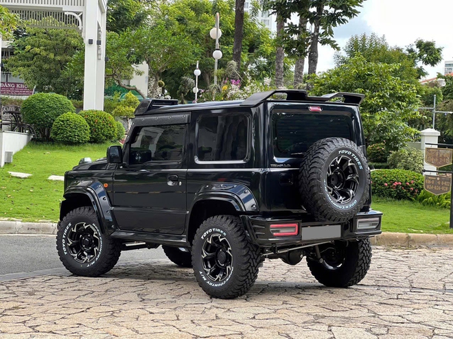 Suzuki Jimny mới lăn bánh 500km rao bán 1,4 tỷ đồng: Đắt gấp rưỡi xe mới, người bán cho biết riêng tiền độ hết 500 triệu - Ảnh 5