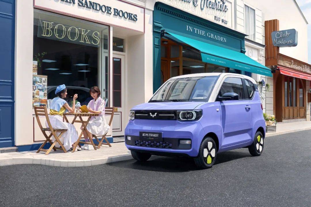 Wuling Hongguang Mini EV: Mẫu xe ô tô rẻ nhất Việt Nam nhưng vì sao vẫn 'ế ẩm'? - Ảnh 3