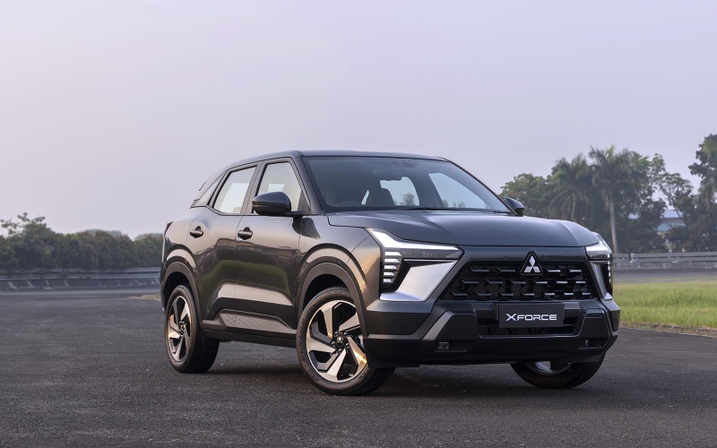 Ô tô giảm giá, khuyến mại 150 triệu đồng trong tháng 8 - Ảnh 2