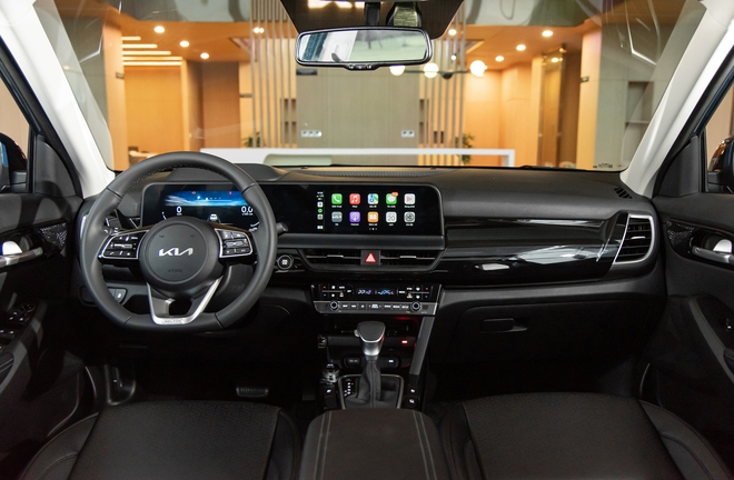 Hơn 700 triệu đồng, chọn Lynk & Co 06 hay mua bản ‘full’ Seltos, Xforce và Yaris Cross: Bảng so sánh này sẽ giúp bạn dễ xuống tiền hơn! - Ảnh 20