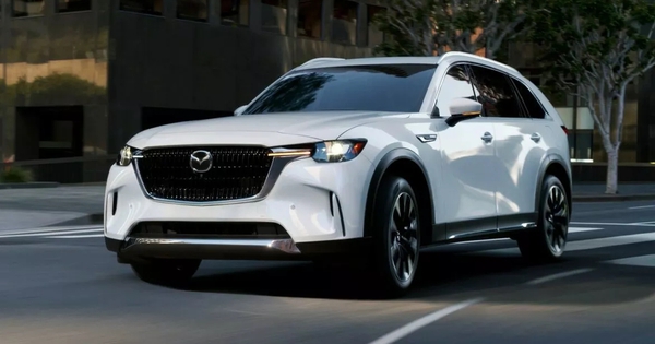 Mazda CX-90 2025 ra mắt: Thêm trang bị, bổ sung phiên bản 'ngầu' hơn, tăng sức đấu Hyundai Palisade