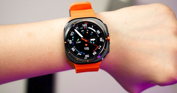 Từ phòng tập đến phòng họp, đây là cách chiếc Galaxy Watch Ultra sẽ đồng hành cùng bạn