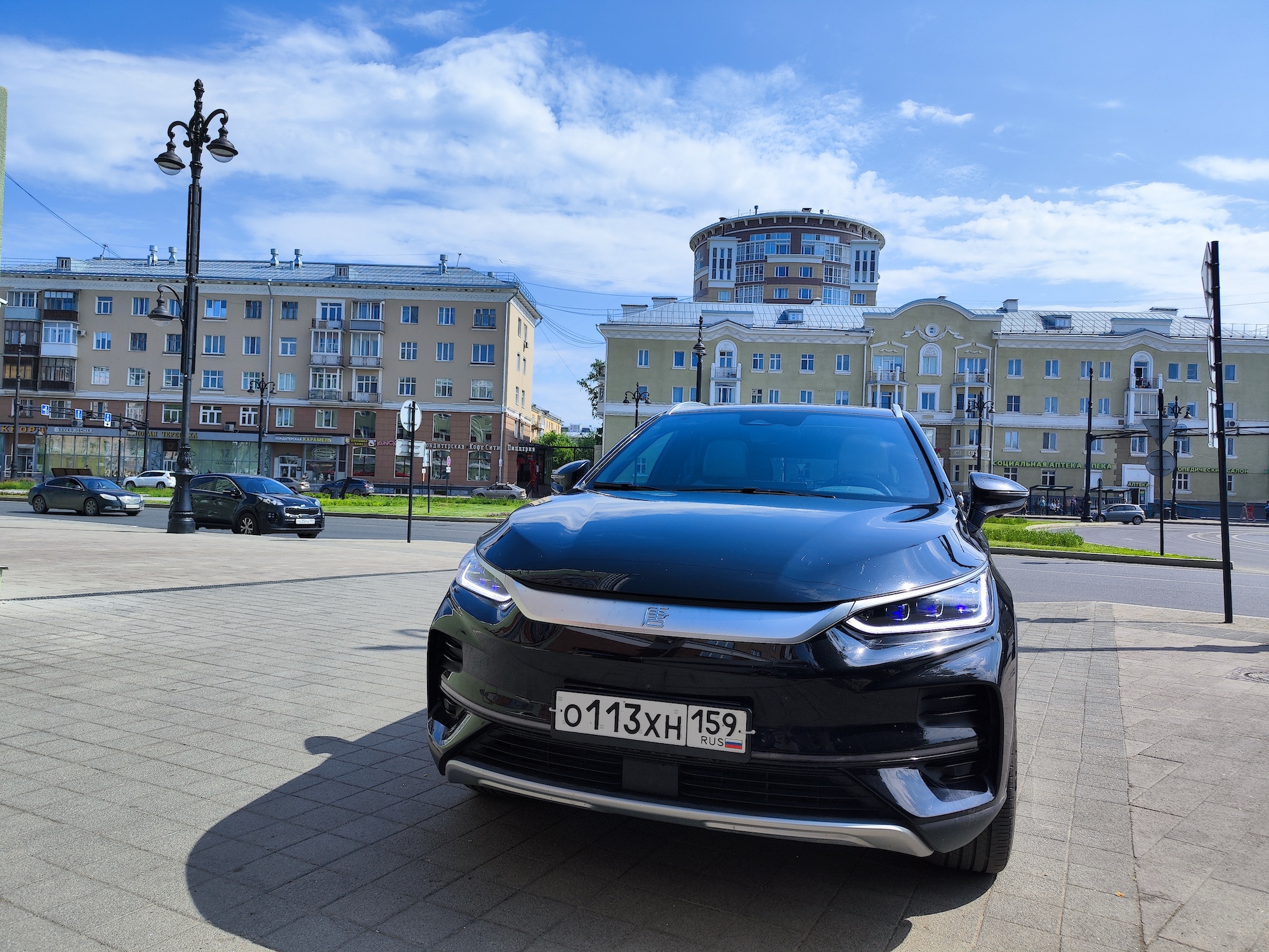 Xe Trung Quốc chạy 'ầm ầm' ở Nga dù hãng khẳng định không bán ở nước ngoài: Điều gì đang xảy ra? - Ảnh 2