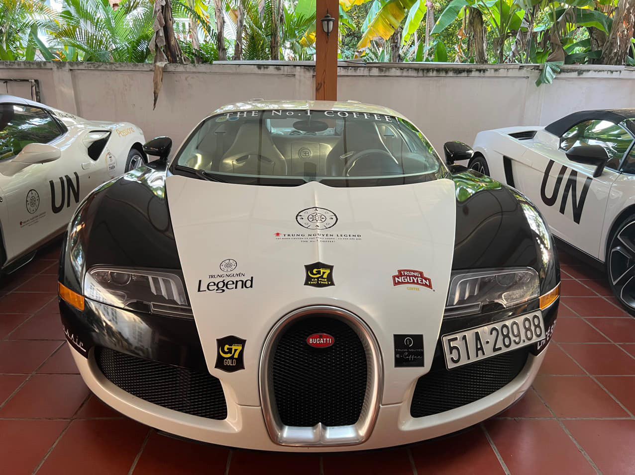 Lộ diện dàn siêu xe của ông Đặng Lê Nguyên Vũ tham gia Gumball 3000: 5 chiếc Ferrari, Bugatti Veyron đã được độ lại - Ảnh 1