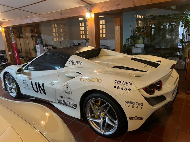 Lộ diện dàn siêu xe của ông Đặng Lê Nguyên Vũ tham gia Gumball 3000: 5 chiếc Ferrari, Bugatti Veyron đã được độ lại - Ảnh 12
