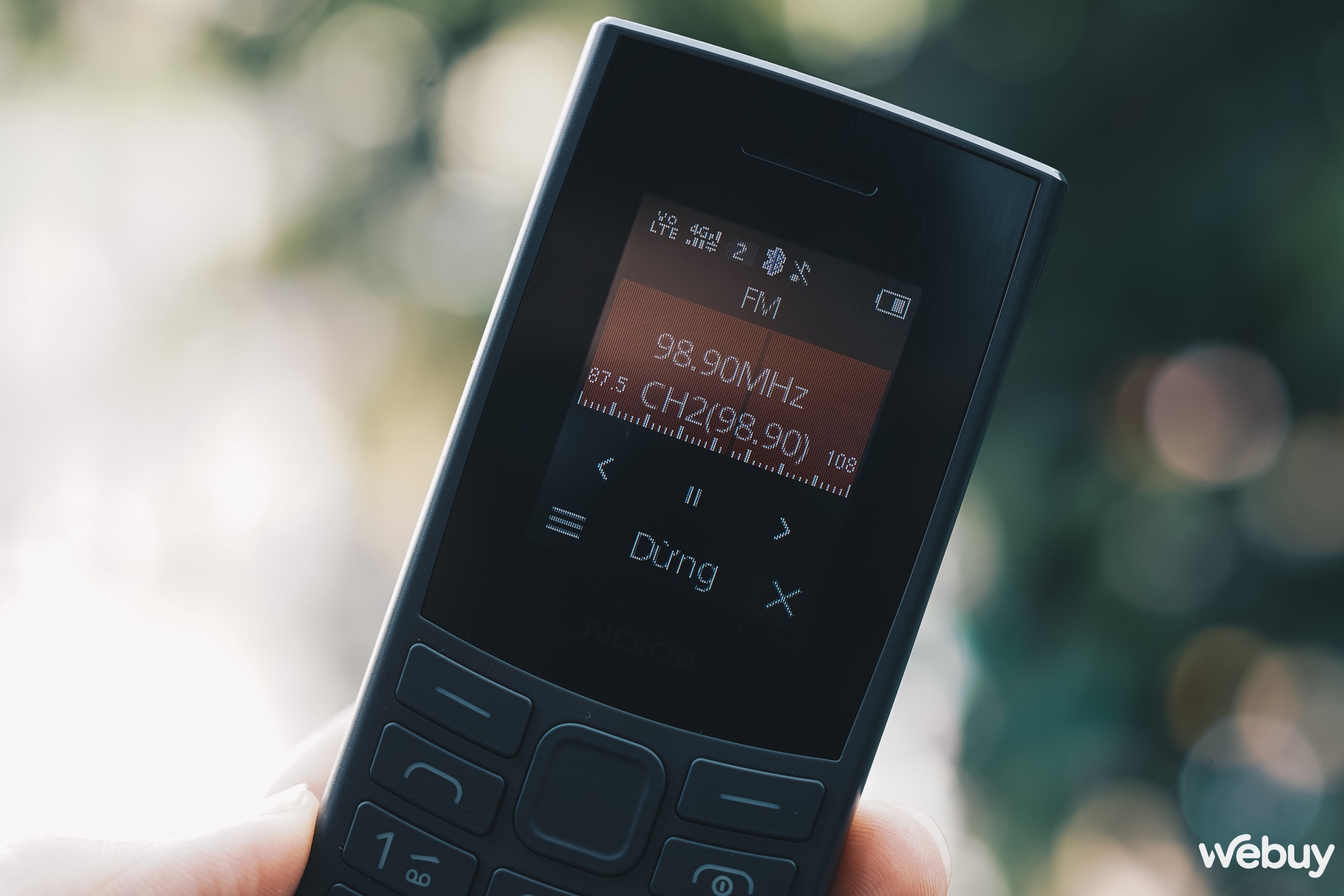 Đánh giá Nokia 105 4G Pro - điện thoại "cục gạch" bán chạy nhất tại Việt Nam: Vào được Facebook, có cả Bluetooth... nhưng để làm gì? - Ảnh 21