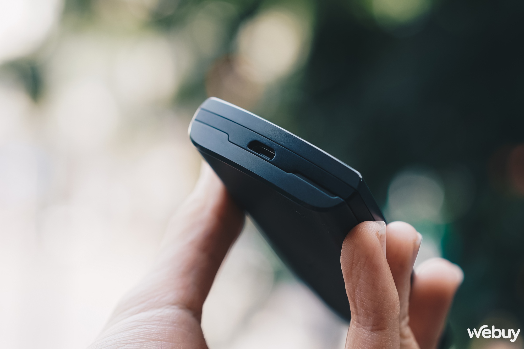 Đánh giá Nokia 105 4G Pro - điện thoại "cục gạch" bán chạy nhất tại Việt Nam: Vào được Facebook, có cả Bluetooth... nhưng để làm gì? - Ảnh 10