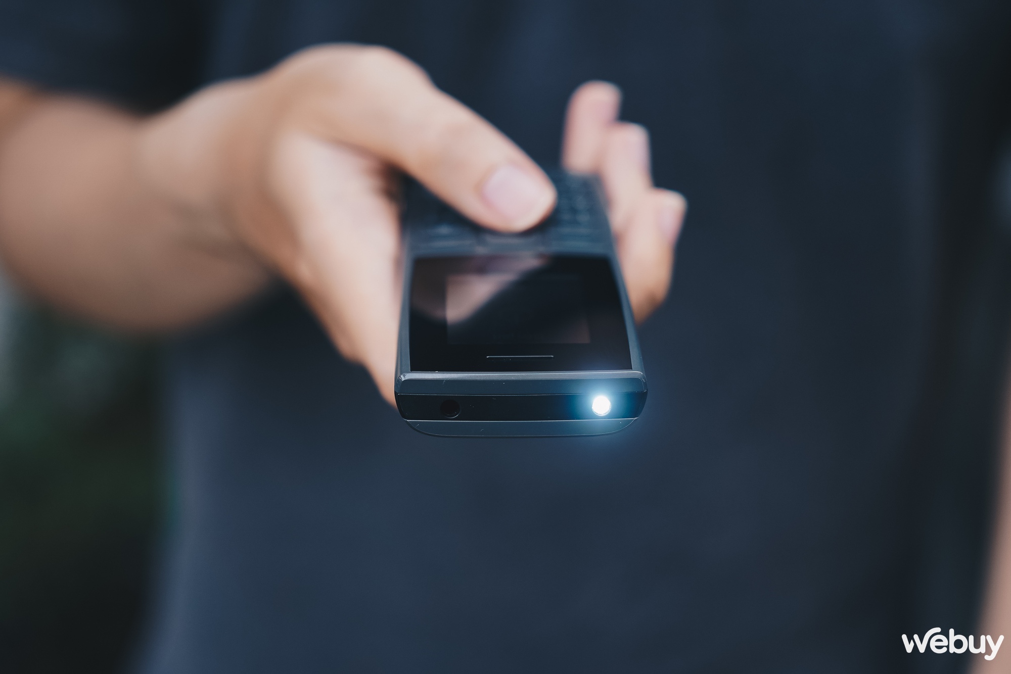 Đánh giá Nokia 105 4G Pro - điện thoại "cục gạch" bán chạy nhất tại Việt Nam: Vào được Facebook, có cả Bluetooth... nhưng để làm gì? - Ảnh 11