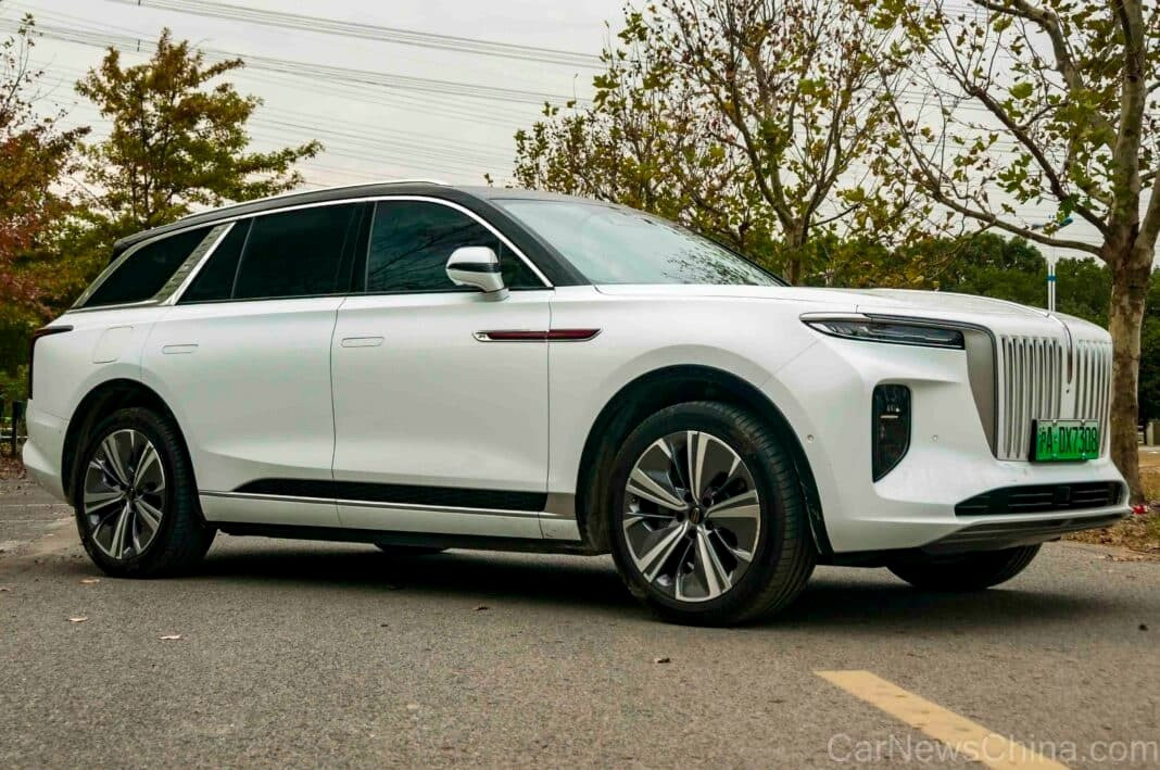 ‘Bão xe điện’ đến thật rồi: Doanh số EV ở quốc gia này vừa lần đầu vượt xe xăng, lượng bàn giao 1 tháng bằng toàn bộ thị trường ô tô Việt Nam bán 2 năm - Ảnh 1