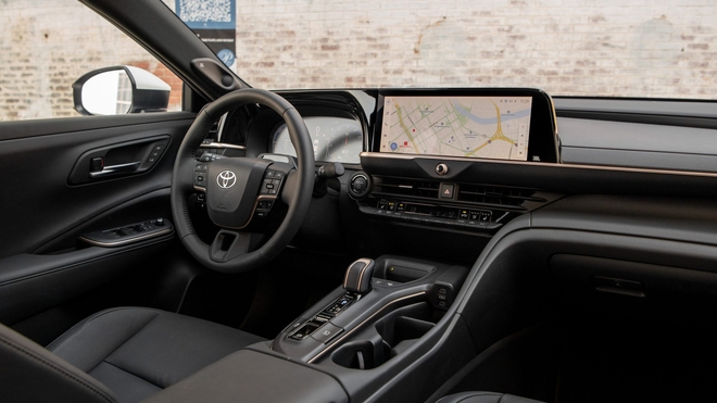 Toyota Camry 2025 nhận cọc tại đại lý: 3 bản, nhiều điểm giống 'xe chủ tịch' Crown, về Việt Nam cuối năm đấu Mazda6, Accord - Ảnh 14