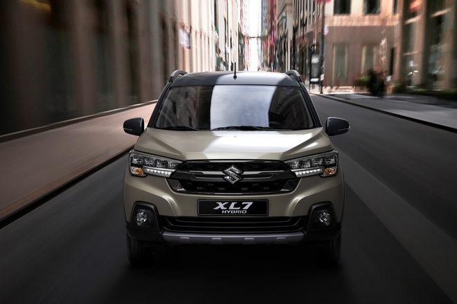 Suzuki XL7 hybrid ra mắt Việt Nam: Giá gần 600 triệu, có ga tự động, CarPlay không dây và nhiều điểm mới đấu Xpander Cross, Stargazer X - Ảnh 2