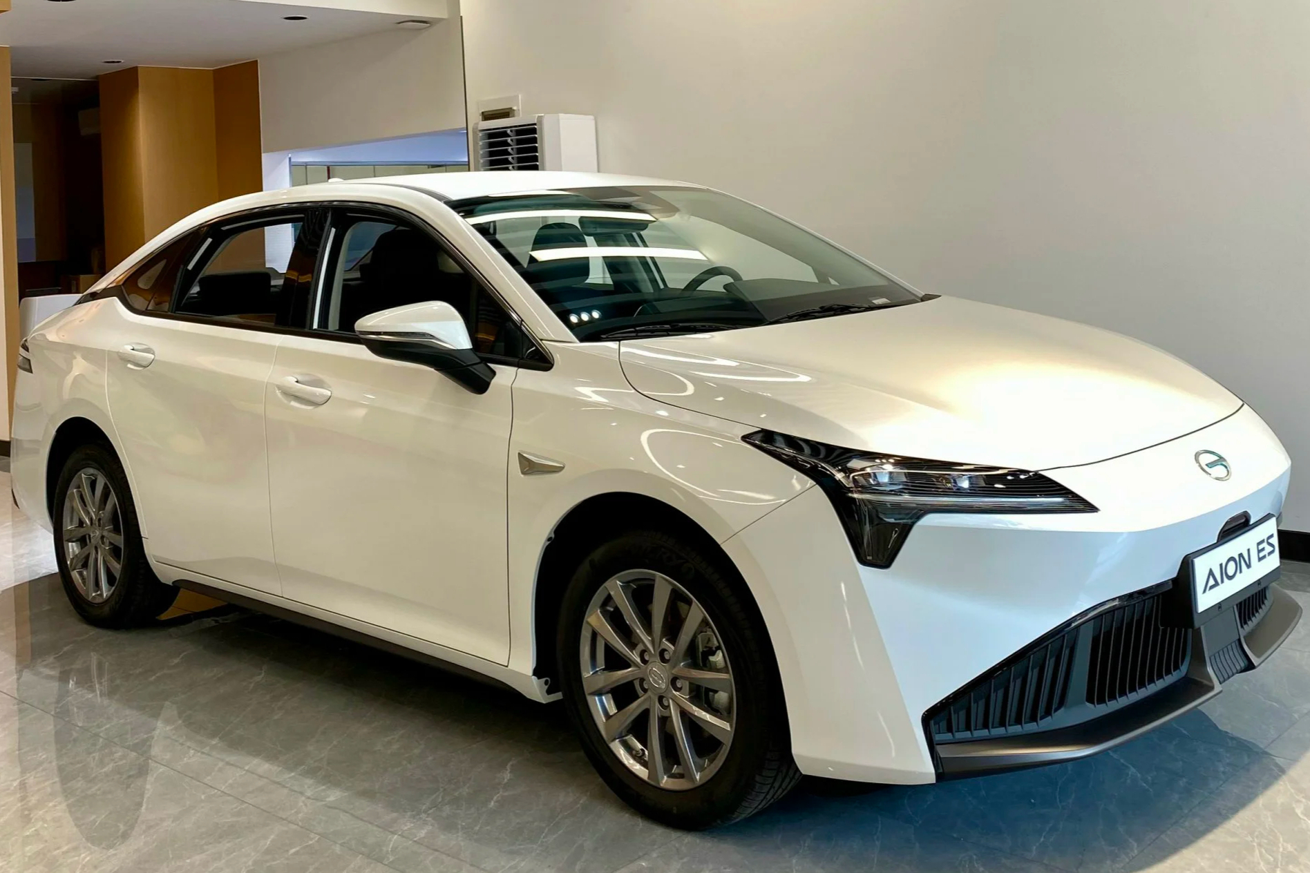 Loạt xe mới đã lộ diện tại Việt Nam, chỉ chờ ra mắt: Đa dạng phân khúc, mẫu mã, Santa Fe, Carnival 2024 dễ thành hàng 'hot' - Ảnh 29