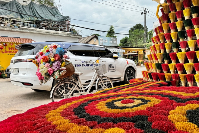 Chủ xe VinFast VF 9 tự nhận ‘hơn cả Vin nô’, bỏ xe sang để dùng hàng Việt: ‘Chưa hoàn hảo nhưng đáng’ - Ảnh 6