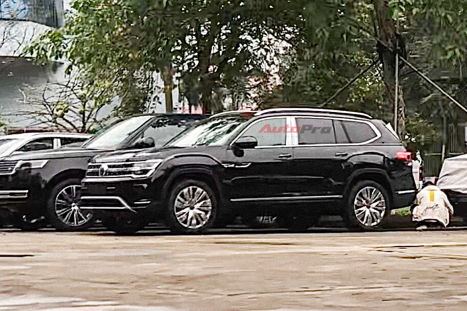 Loạt xe mới đã lộ diện tại Việt Nam, chỉ chờ ra mắt: Đa dạng phân khúc, mẫu mã, Santa Fe, Carnival 2024 dễ thành hàng 'hot' - Ảnh 1