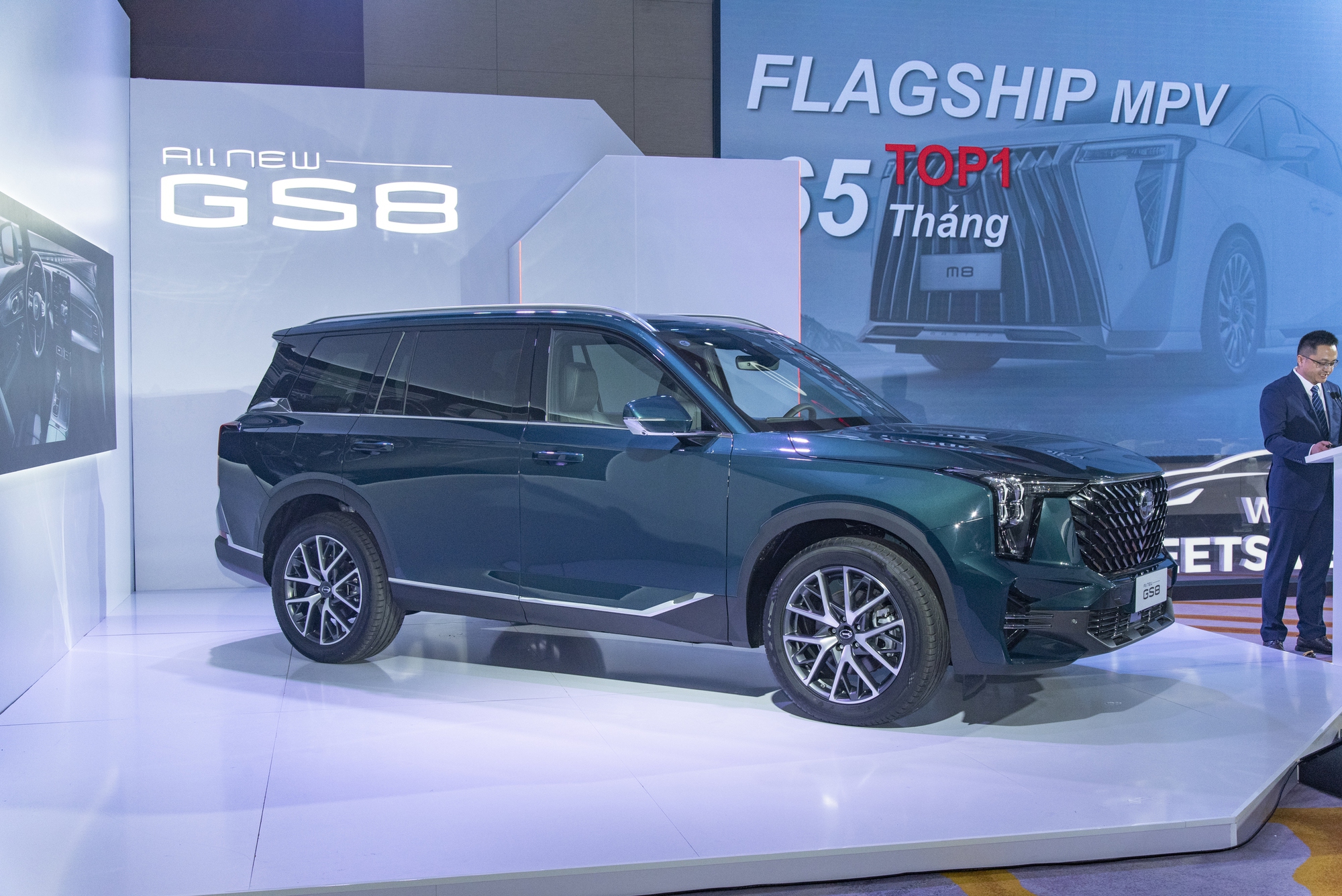 GAC GS8 giá từ 1,269 tỷ đồng, chung khung gầm Land Crusier Prado, cạnh tranh bằng động cơ 248 mã lực và ADAS - Ảnh 2