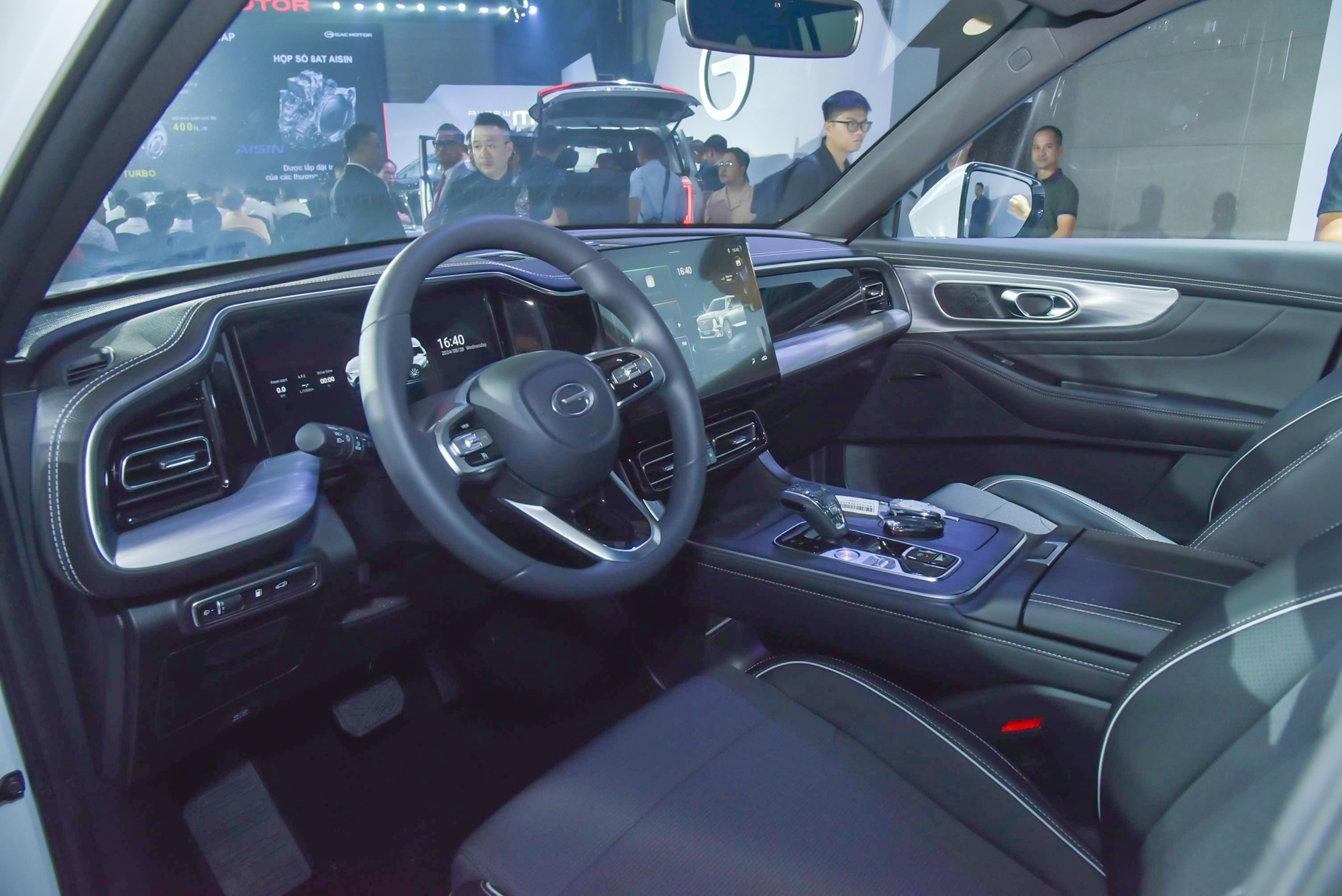 GAC GS8 giá từ 1,269 tỷ đồng, chung khung gầm Land Crusier Prado, cạnh tranh bằng động cơ 248 mã lực và ADAS - Ảnh 3