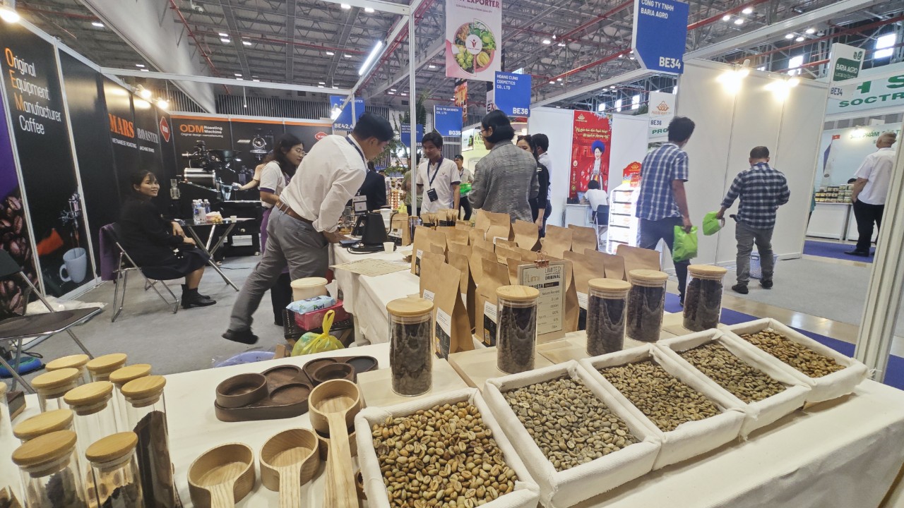 Dự thảo mới của EU có thể gây khó cho hạt điều, gia vị, sầu riêng... Việt Nam - Ảnh 1