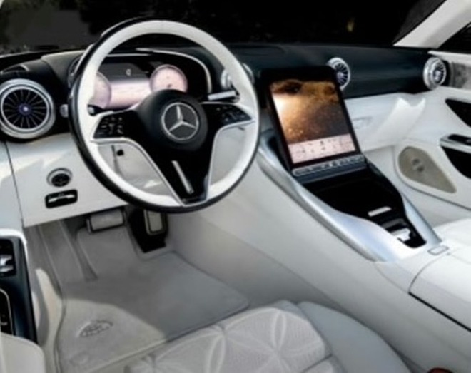 'Nhân vật bí ẩn' của Maybach lộ diện trước ngày ra mắt: Xe siêu sang mới cho nhà giàu, đấu Rolls-Royce bằng thiết kế lột xác, có thể mạnh 800 mã lực - Ảnh 3