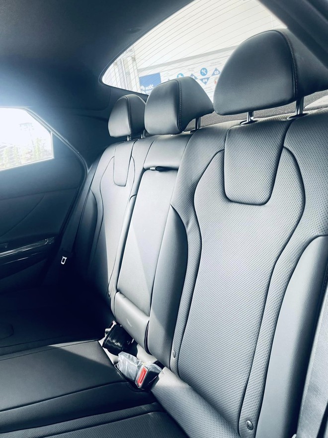 Hyundai Elantra giảm gần 80 triệu tại đại lý: Bản N-Line còn dưới 700 triệu, đấu Civic RS với giá rẻ hơn niêm yết bản ‘base’ của đối thủ - Ảnh 8