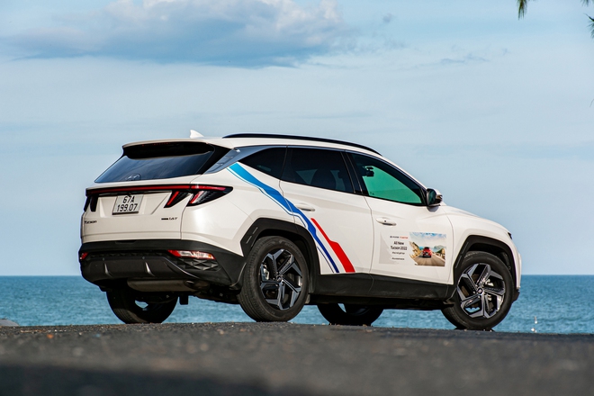 Gần 1 tỷ đồng, chọn Lynk & Co 01 hay CX-5, Sportage, Tucson: Xe nhập đấu xe lắp ráp trên từng option - Ảnh 15