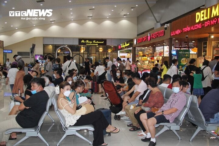 Giá vé máy bay nhiều chặng tăng 'chóng mặt' dịp nghỉ lễ 2/9 - Ảnh 3