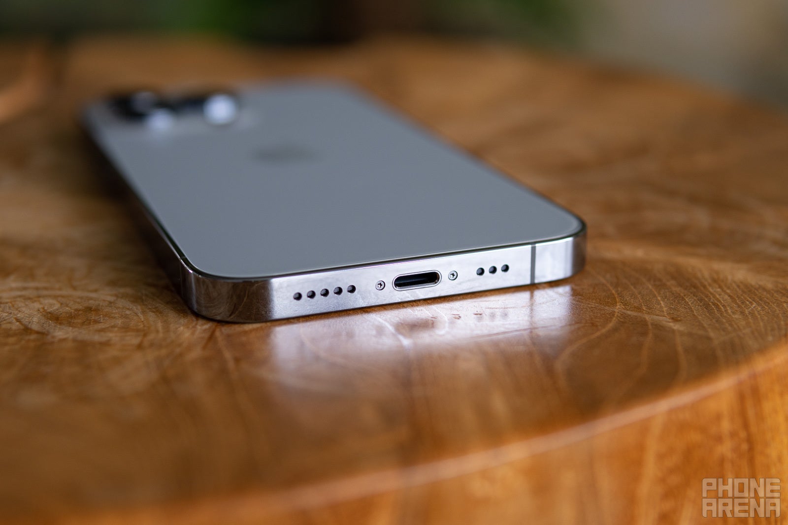 "3 năm qua, tôi vẫn chỉ dùng chiếc iPhone cũ này": Bao nhiêu điện thoại mới ra mắt tốt đến đâu cũng mặc kệ - Ảnh 3