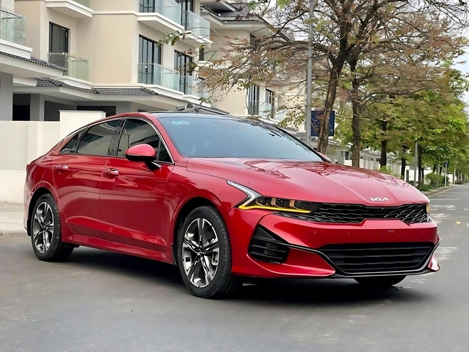 Nhiều xe bán ít giảm giá xả hàng tồn: Có mẫu giảm tới hàng trăm triệu, có mẫu giá xuống tiệm cận xe máy - Ảnh 8