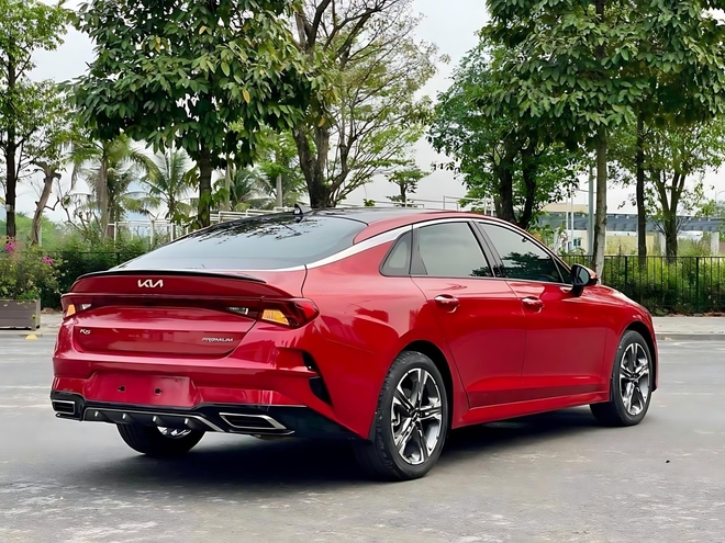 Nhiều xe bán ít giảm giá xả hàng tồn: Có mẫu giảm tới hàng trăm triệu, có mẫu giá xuống tiệm cận xe máy - Ảnh 7