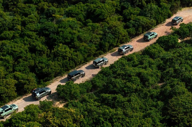 Defender và Zannier - Công thức thoả mãn sự sang trọng yên tĩnh của giới thượng lưu Việt Nam - Ảnh 3