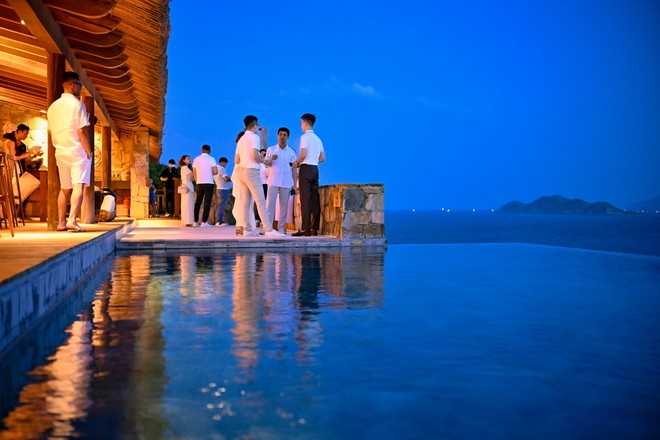 Defender và Zannier - Công thức thoả mãn sự sang trọng yên tĩnh của giới thượng lưu Việt Nam - Ảnh 5