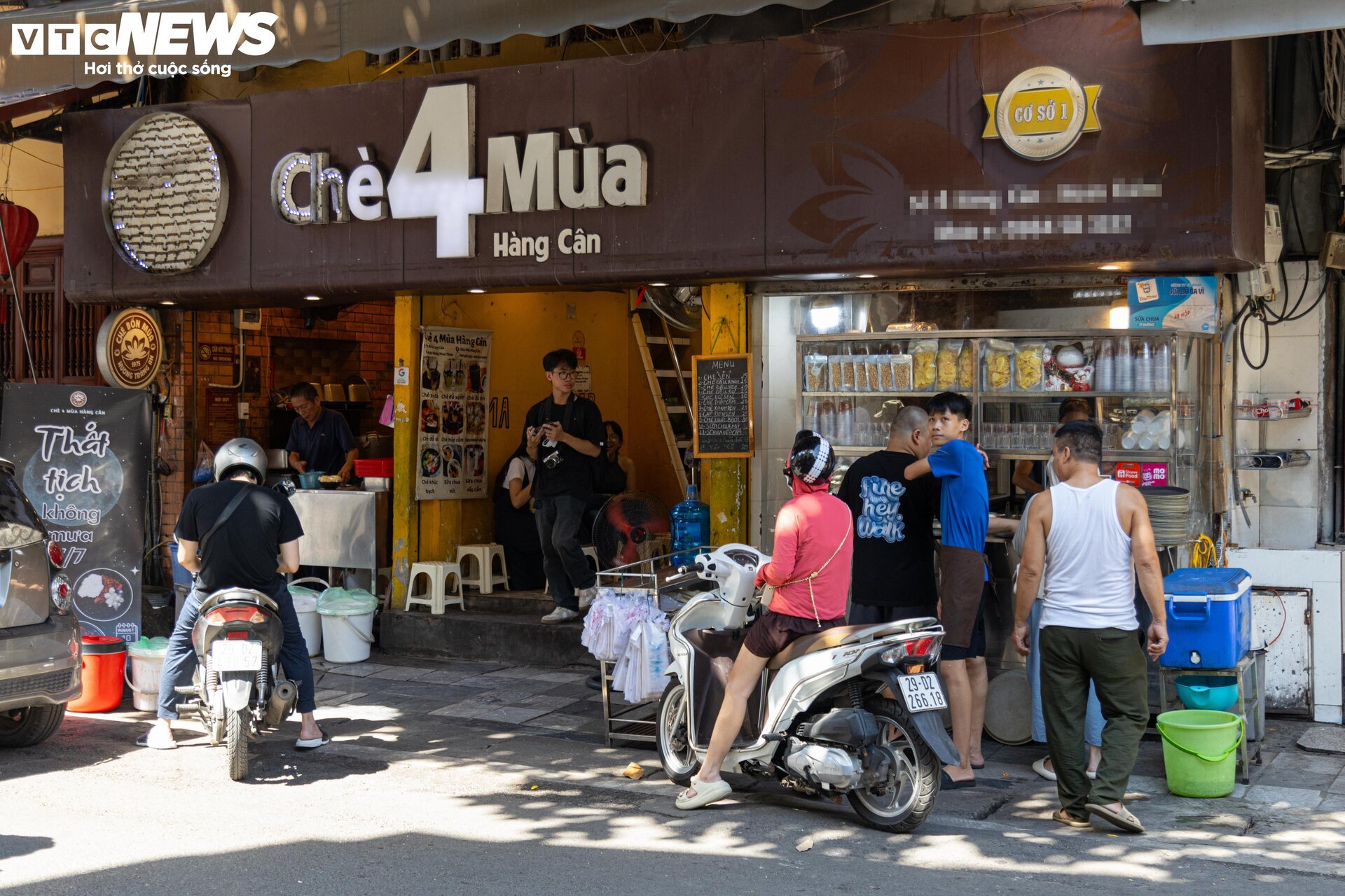 Chè đậu đỏ 'thoát ế' bất ngờ 'ế khách' ngày Thất tịch - Ảnh 2