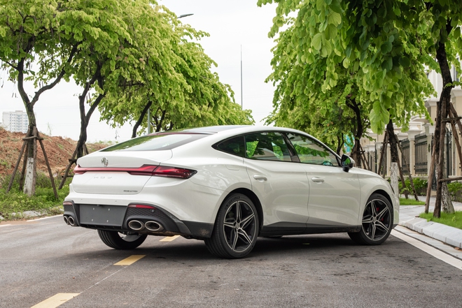 Loạt xe vừa ra mắt Việt Nam tháng 8: Có cả SUV, MPV, sedan, nhiều xe dùng động cơ mạnh, đa dạng công nghệ - Ảnh 2