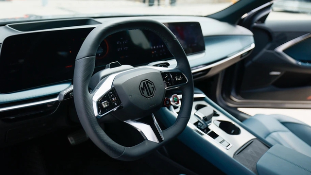 MG7 lộ 2 phiên bản, về đại lý trước ngày ra mắt Việt Nam: Mâm khác biệt, dễ có 2 động cơ cạnh tranh Mazda6 - Ảnh 11