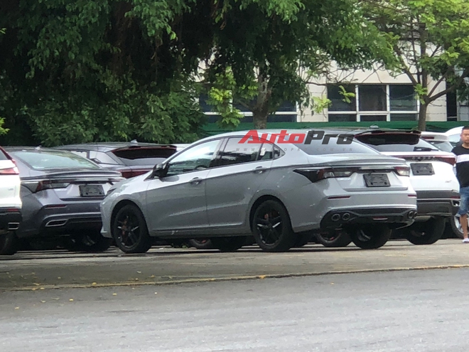 Loạt xe mới đã lộ diện tại Việt Nam, chỉ chờ ra mắt: Đa dạng phân khúc, mẫu mã, Santa Fe, Carnival 2024 dễ thành hàng 'hot' - Ảnh 28