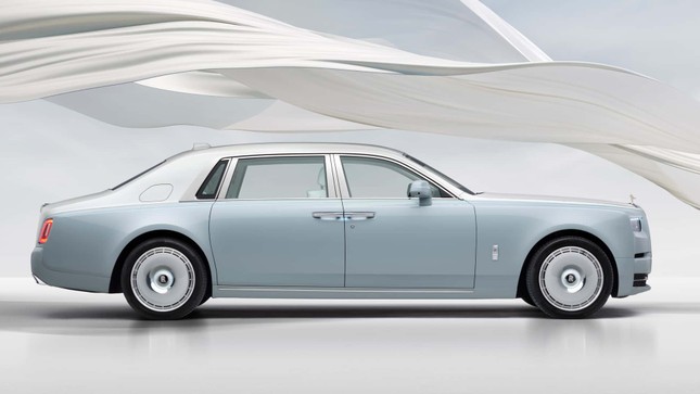Chiêm ngưỡng Rolls-Royce Phantom Scintilla giới hạn chỉ 10 chiếc - Ảnh 4