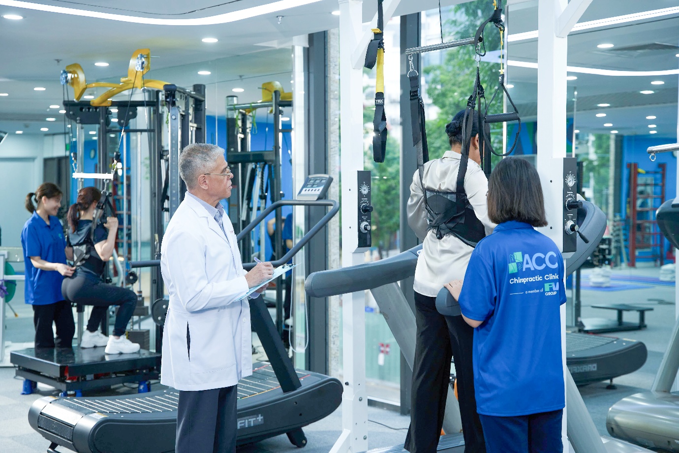 Phòng khám ACC cùng FV, Thomson mở rộng dịch vụ sức khỏe toàn diện - Ảnh 1