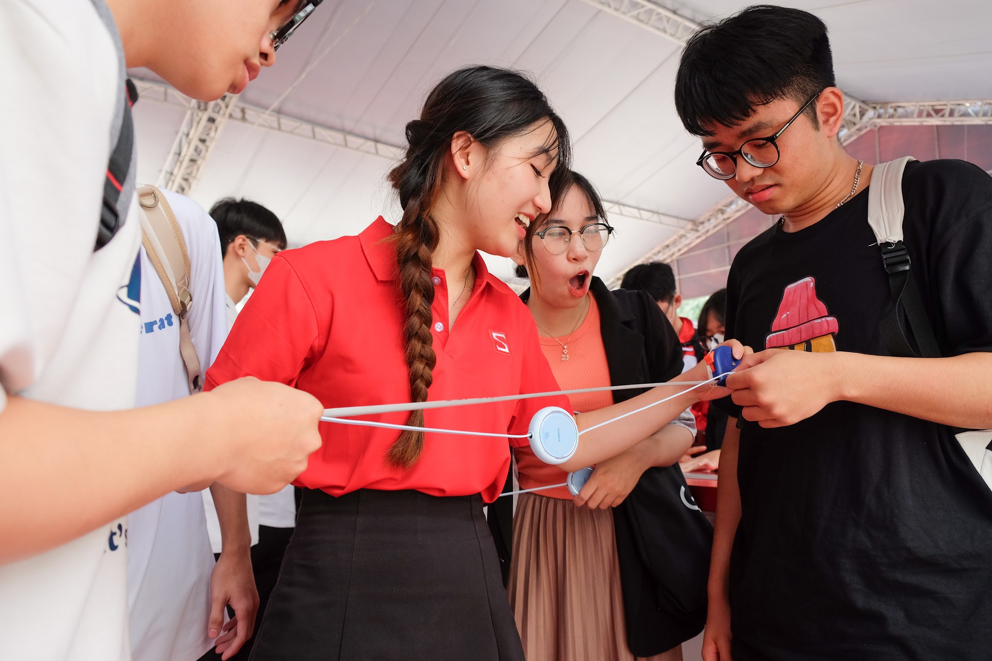 Chuỗi hoạt động S-Camp 2024 diễn ra tại 30 trường Đại học, nhiều hoạt động trải nghiệm A.I đầu tiên - Ảnh 1