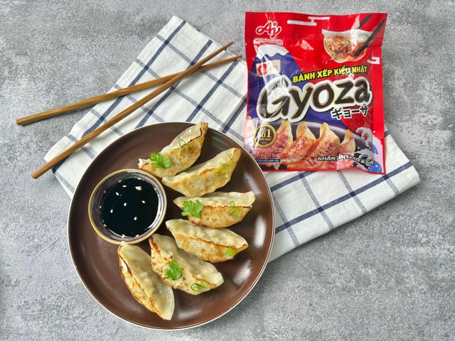 Ajinomoto ‘lấn sân’ thực phẩm đông lạnh, ra mắt bánh xếp kiểu Nhật Gyoza - Ảnh 2